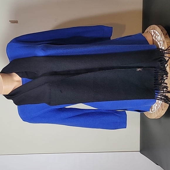 Coach Soft Black Scarf - Picture 2 of 5